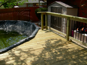 Closed pool deck