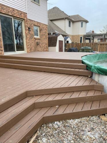 Brown oak composite deck