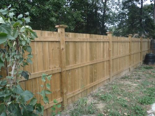 manor style fence